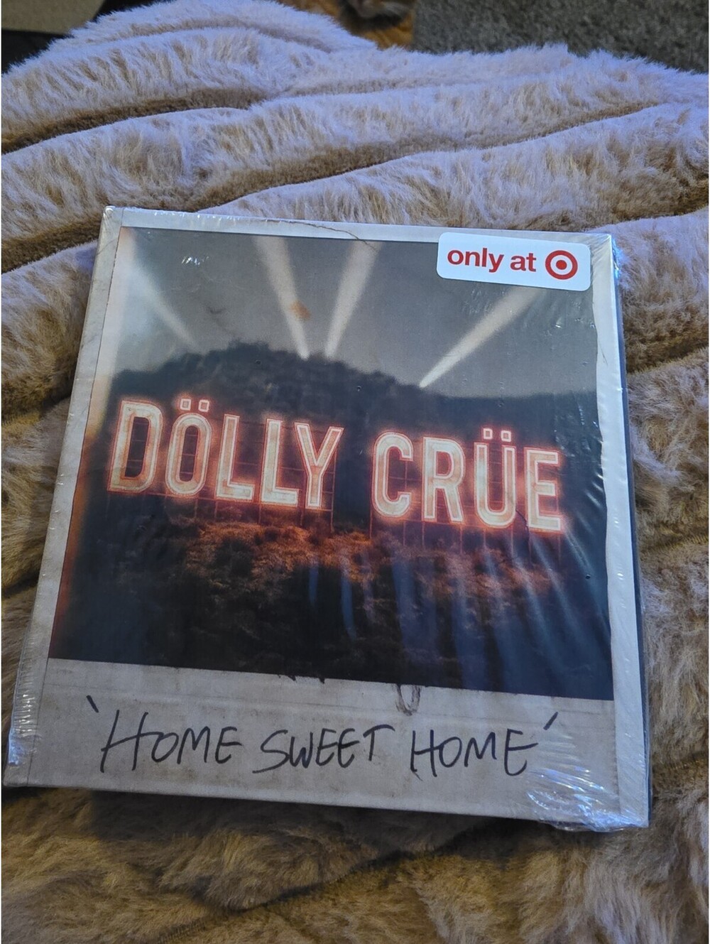 Dolly Crue - Motley Crue and Dolly Parton - Home Sweet Home - 4" tiny vinyl -New
